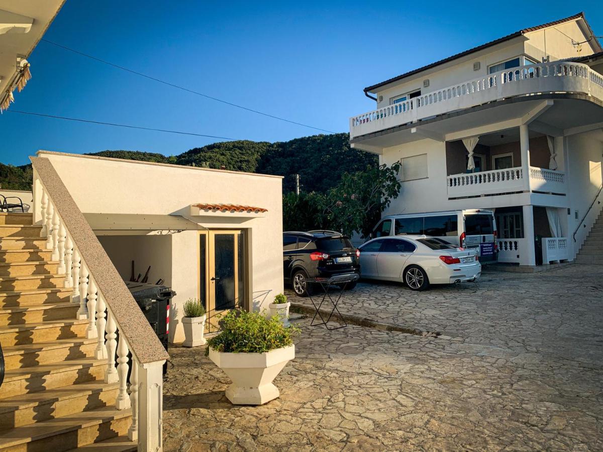 Apartments Gurman Supetarska Draga Extérieur photo