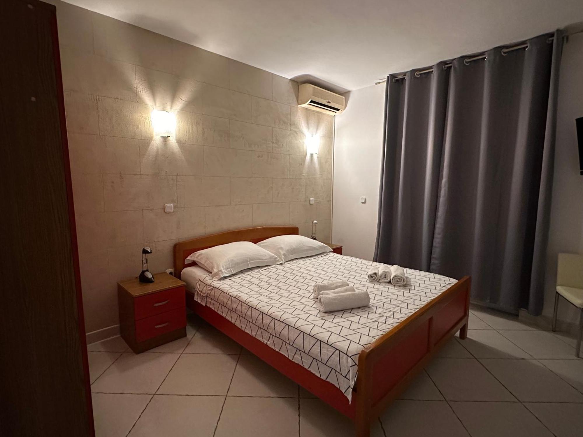 Apartments Gurman Supetarska Draga Extérieur photo