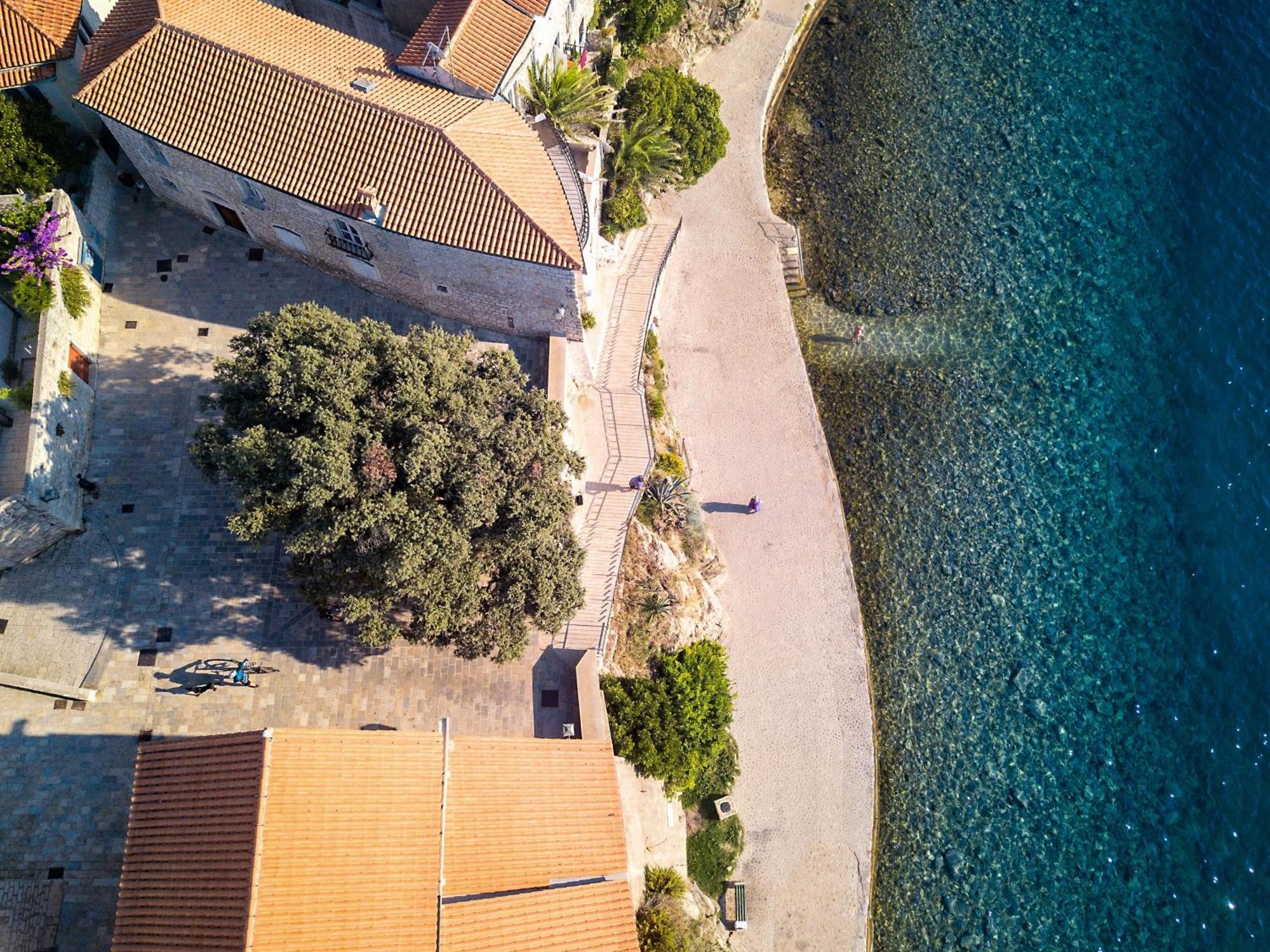 Apartments Gurman Supetarska Draga Extérieur photo