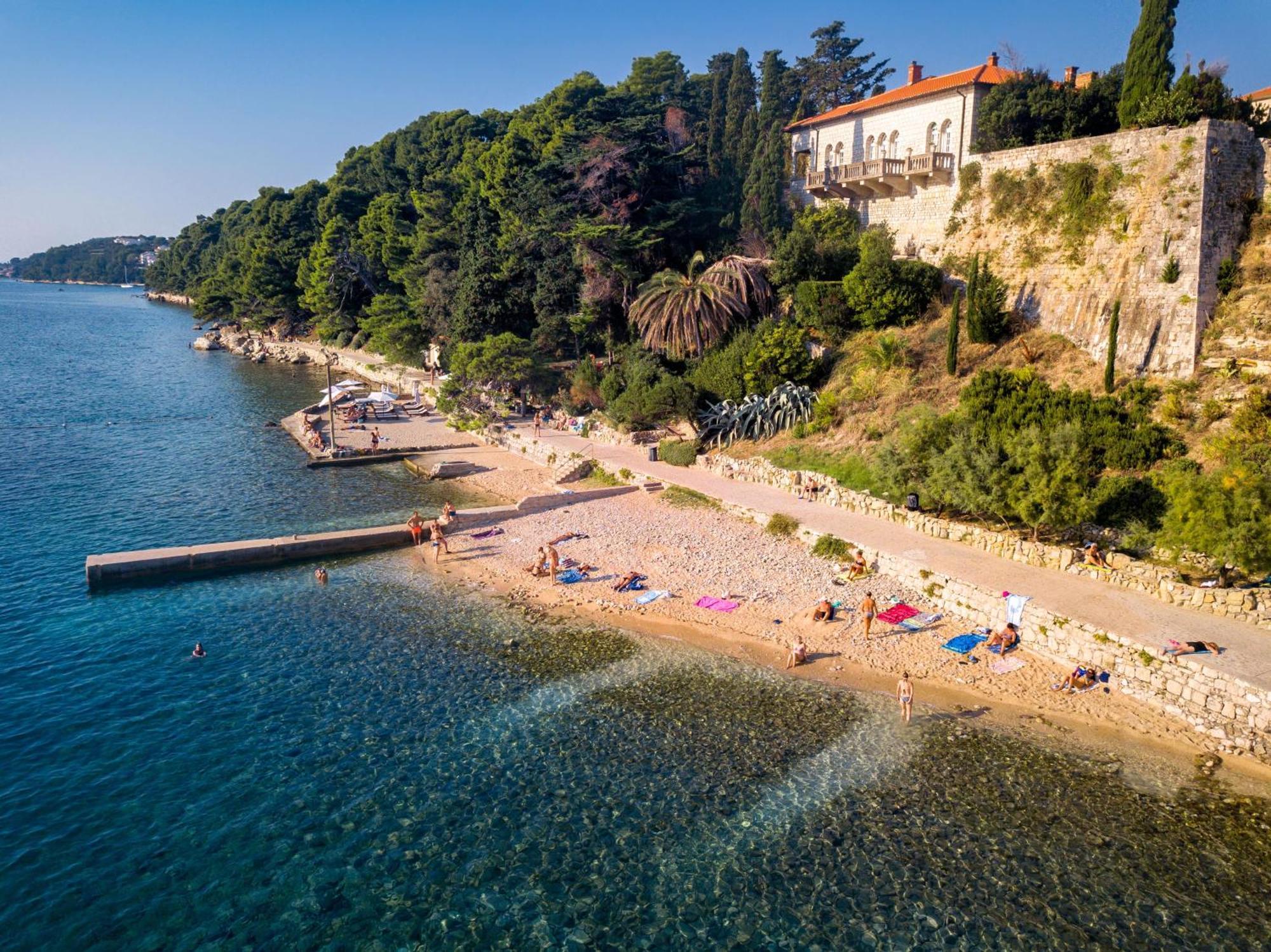 Apartments Gurman Supetarska Draga Extérieur photo